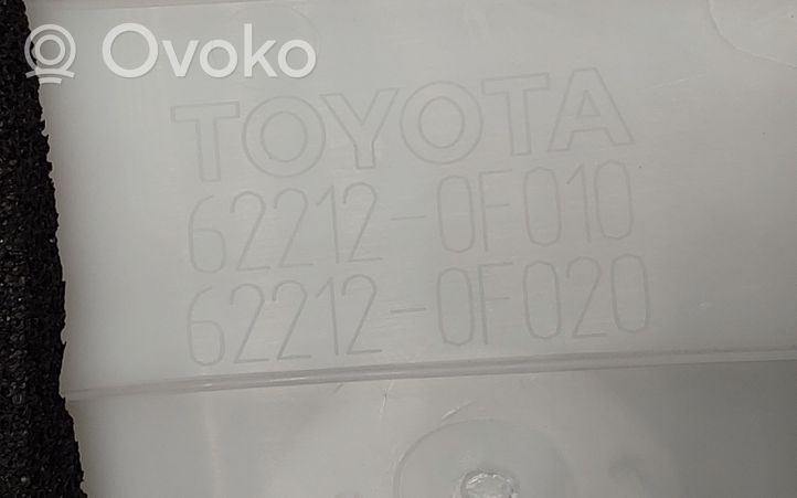 Toyota Corolla Verso AR10 (A) Revêtement de pilier 622120F010