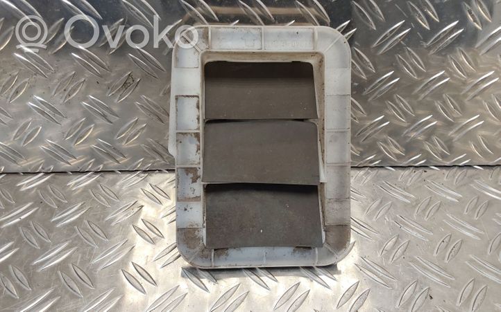 Toyota Auris 150 Quarter panel pressure vent 6294002011