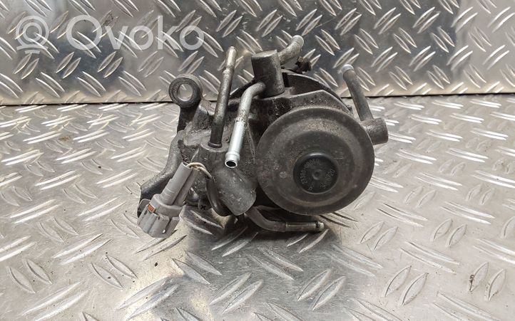 Toyota Avensis T270 Mechanical fuel pump 23390YZZHA