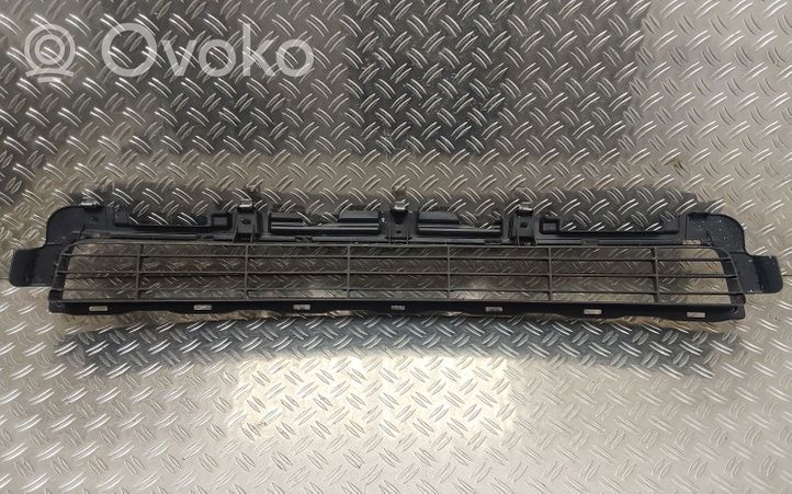 Toyota Land Cruiser (J150) Front bumper lower grill 5311260090