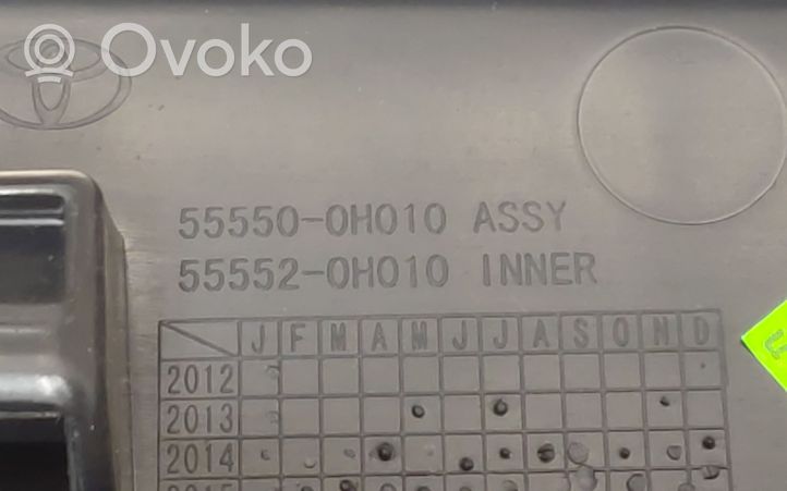 Toyota Aygo AB40 Schowek deski rozdzielczej 555500H010