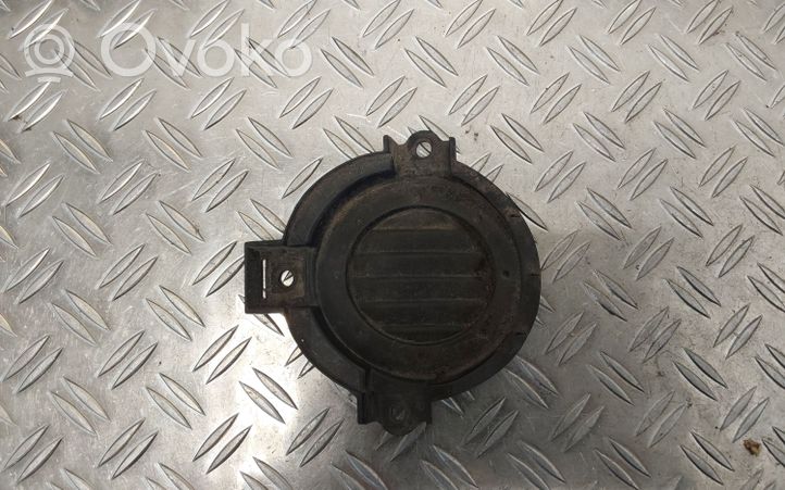 Toyota RAV 4 (XA30) Декоративная решётка противотуманной фары 5212742040