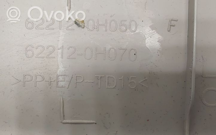 Toyota Aygo AB40 (A) Revêtement de pilier 622120H050