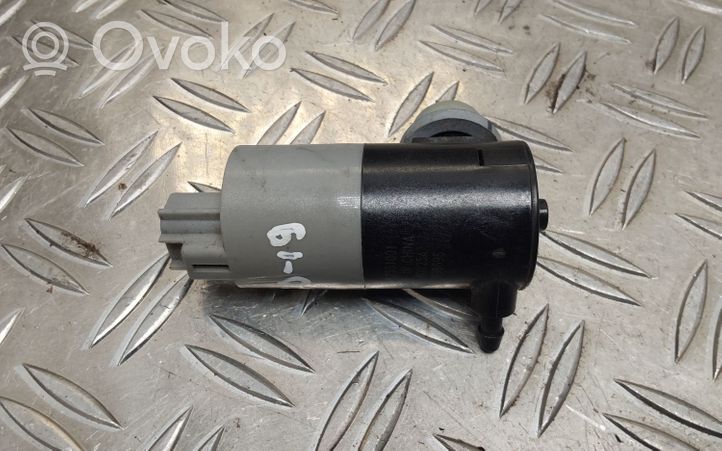 Toyota Aygo AB40 Pompa spryskiwacza szyby przedniej / czołowej 1032551001