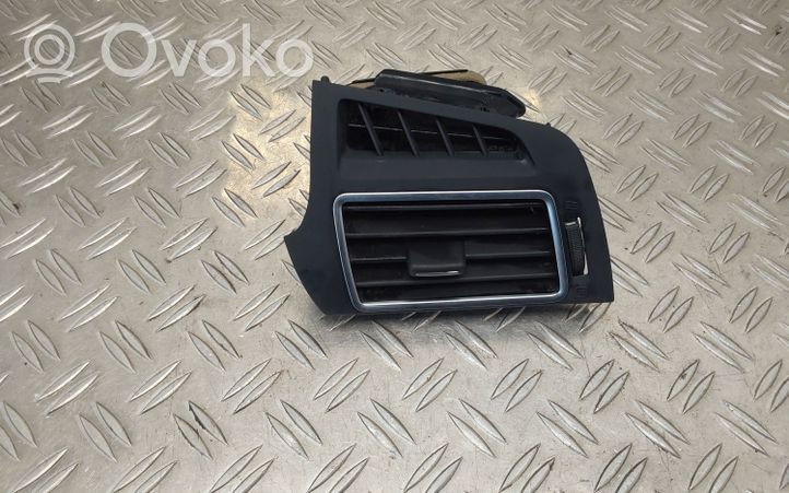 Toyota Verso Copertura griglia di ventilazione laterale cruscotto 556500F020