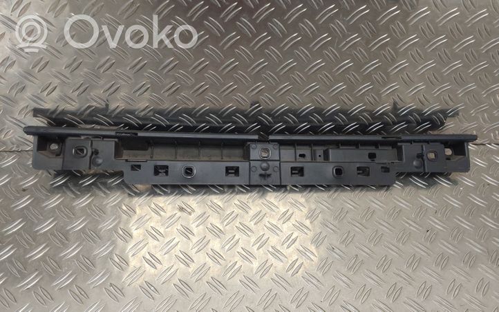 Toyota Proace Soporte de montaje del parachoques trasero 9811088680