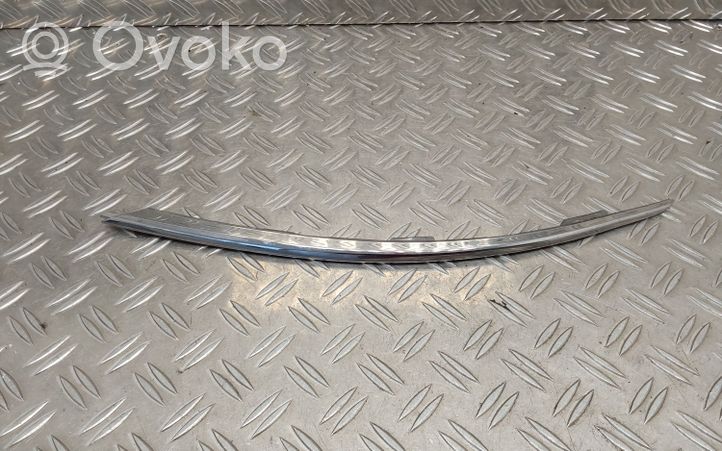 Citroen C4 III e-C4 Grille calandre supérieure de pare-chocs avant 9834741680