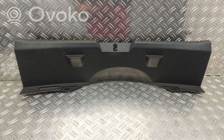 Toyota Yaris Отделка порога багажника 583870D090