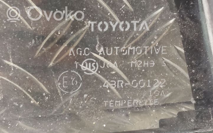 Toyota RAV 4 (XA30) Szyba karoseryjna drzwi tylnych 43R00122