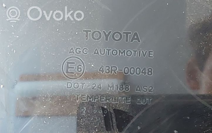 Toyota Auris E180 Vitre de fenêtre porte arrière 43R00048