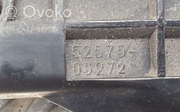 Toyota Yaris Support de pare-chocs arrière 525750D272