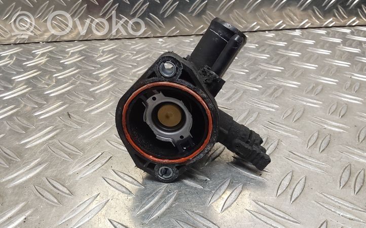 Toyota Yaris Boîtier de thermostat / thermostat 