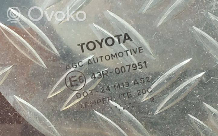 Toyota Auris 150 Szyba przednia karoseryjna trójkątna 43R007951