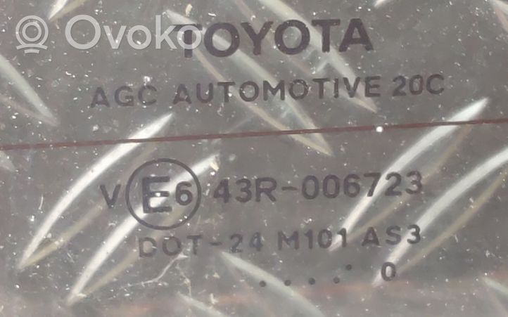 Toyota Avensis T270 Fenêtre latérale avant / vitre triangulaire 43R006723