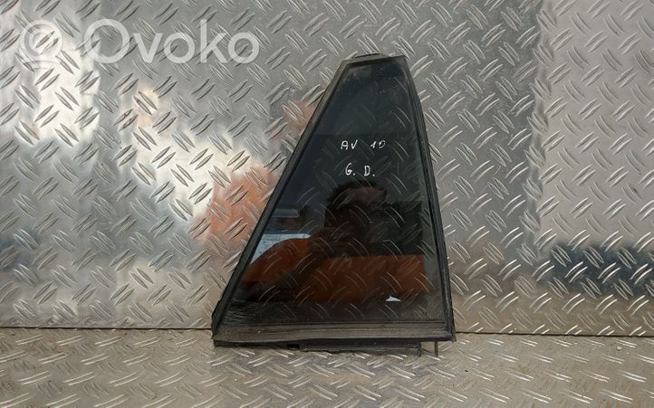 Toyota Avensis T270 Rear vent window glass 43R006723