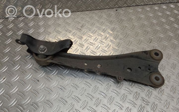 Toyota RAV 4 (XA40) Braccio di controllo sospensione posteriore superiore/braccio oscillante 