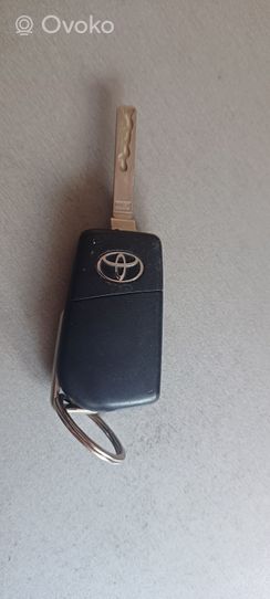 Toyota Auris E180 Clé / carte de démarrage 