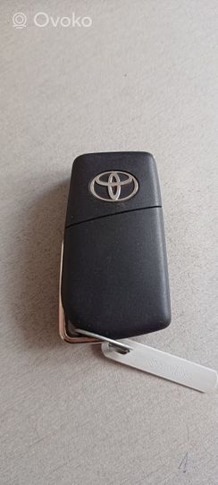 Toyota Verso Clé / carte de démarrage 