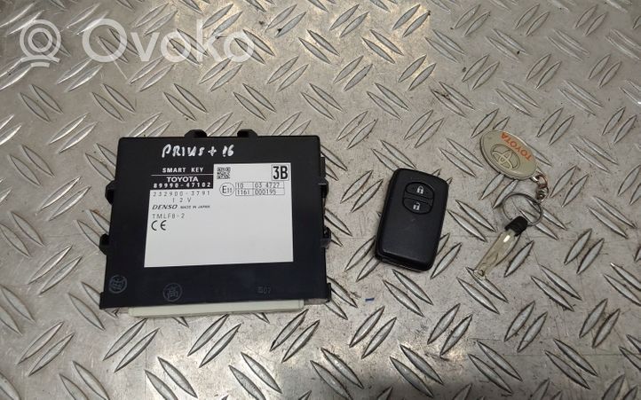 Toyota Prius+ (ZVW40) Clé / carte de démarrage 8999047102