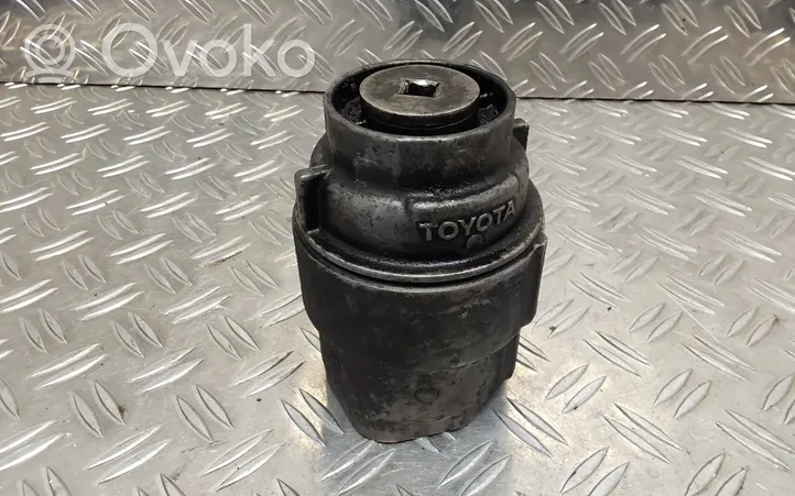 Toyota RAV 4 (XA30) Couvercle de filtre à huile 