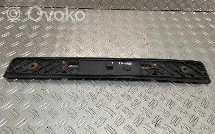 Toyota RAV 4 (XA30) Numura zīmes turētājs 5211442020