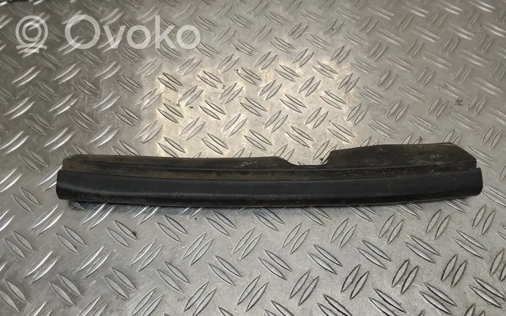 Toyota RAV 4 (XA30) Panel wykończeniowy błotnika 