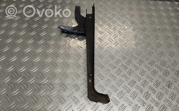 Toyota Corolla Verso E121 Panel mocowania chłodnicy 