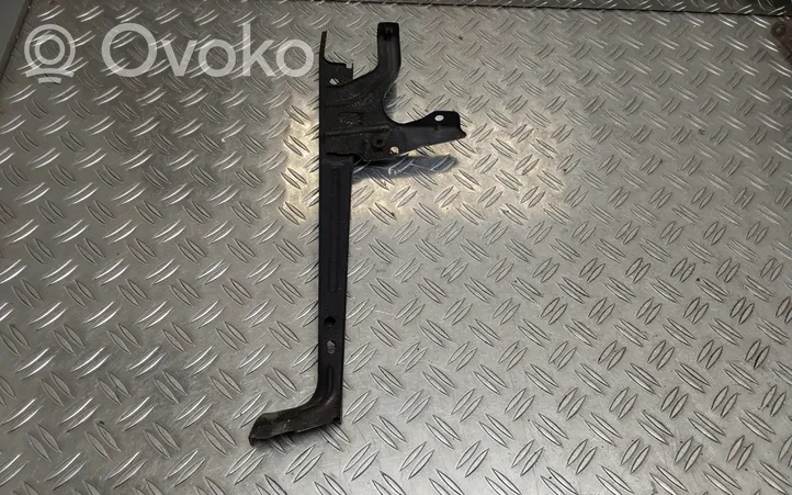 Toyota Corolla Verso E121 Staffa del pannello di supporto del radiatore 