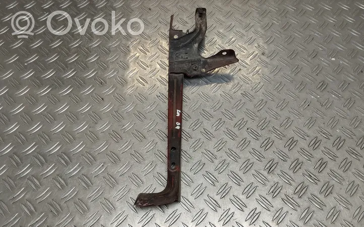 Toyota Corolla E120 E130 Panel mocowania chłodnicy 