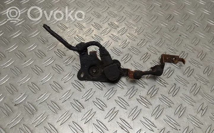 Toyota Avensis T270 Sensore di livello faro/fanale 