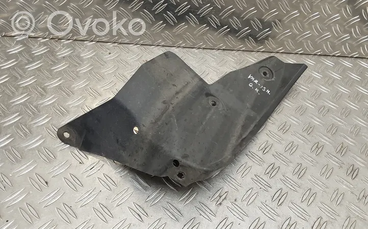 Toyota Yaris Nadkole tylne 525920D130