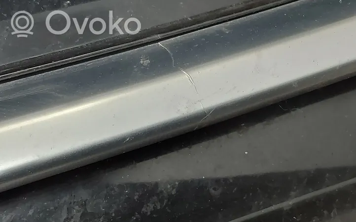 Toyota Yaris Grille calandre supérieure de pare-chocs avant 531010D650