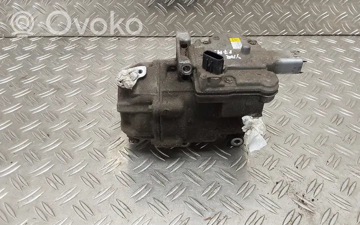 Toyota Yaris Compresseur de climatisation 0422001350