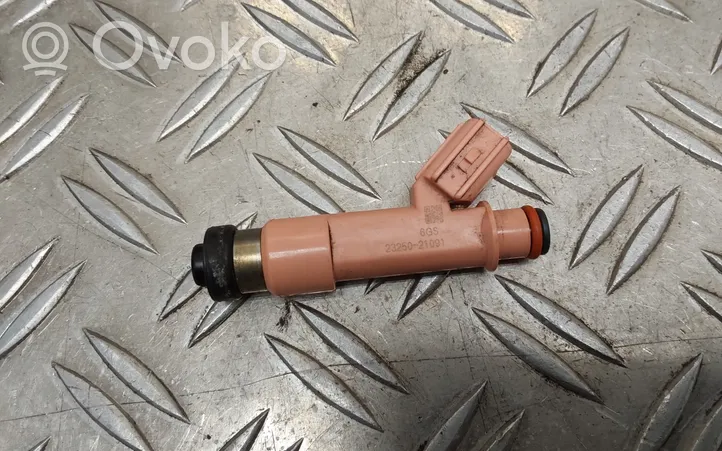 Toyota Yaris Fuel injector 2325021091