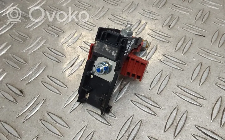 Toyota Yaris Relais de batterie fusible 