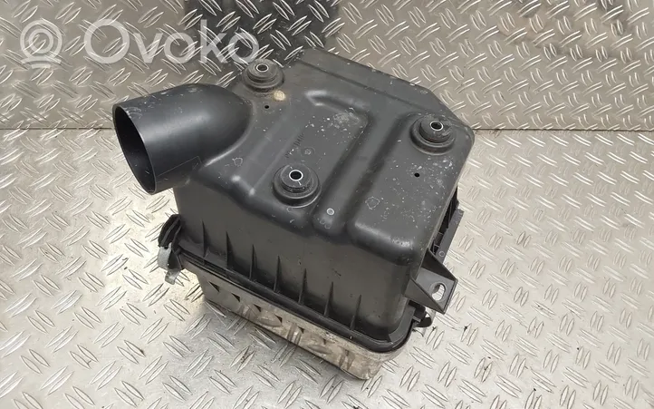 Toyota RAV 4 (XA30) Obudowa filtra powietrza 
