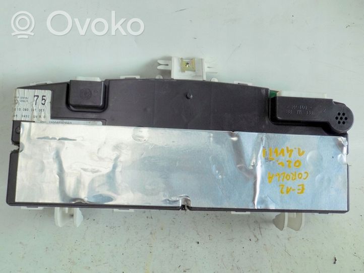 Toyota Corolla E120 E130 Tachimetro (quadro strumenti) 8380002750