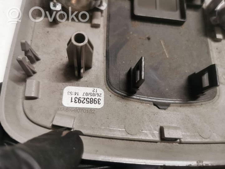 Volvo S40 Światło fotela przedniego 39852931