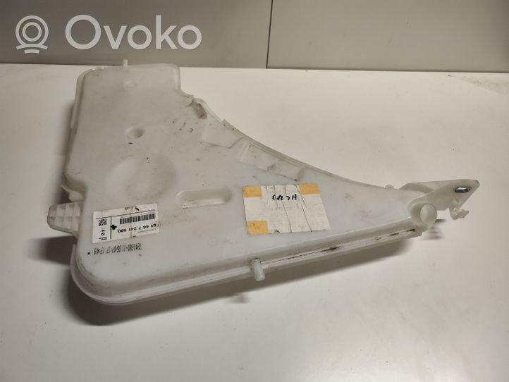 BMW 3 F30 F35 F31 Réservoir de liquide lave-glace 7241680