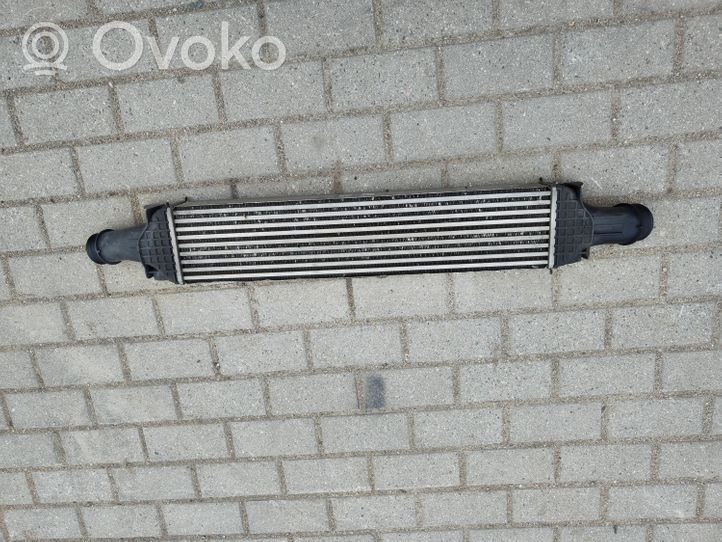 Audi A4 S4 B9 Chłodnica powietrza doładowującego / Intercooler 8D7250001