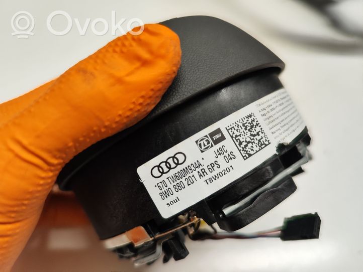 Audi A4 S4 B9 Надувная подушка для руля 8W0880201AR