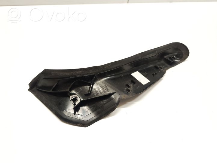 BMW 5 G30 G31 Rivestimento portellone 630371