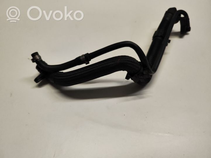 Audi A4 S4 B9 Tubo di sfiato 06L103213N