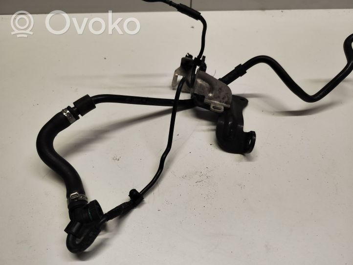 Audi A4 S4 B9 Tuyau sous vide 8W0611931BT