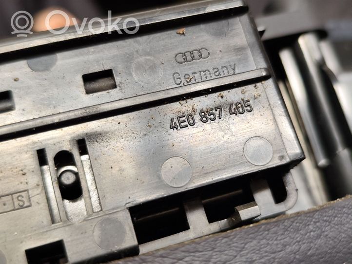 Audi A8 S8 D3 4E Takaoven tuhkakuppi 4E0857405