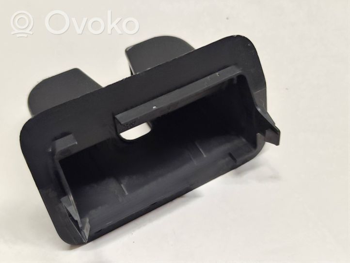 Audi A5 Tailgate/boot lid lock trim 8W6827520