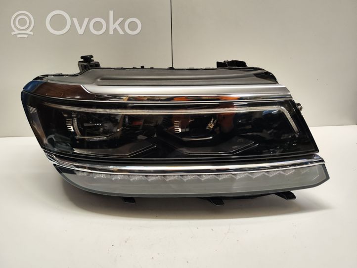 Volkswagen Tiguan Priekšējais lukturis 5NB941114D