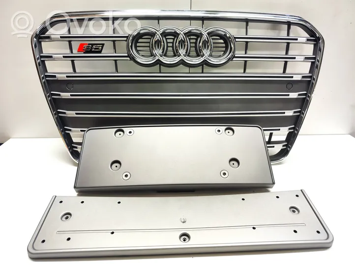 Audi A5 8T 8F Grille calandre supérieure de pare-chocs avant 8T0853651N