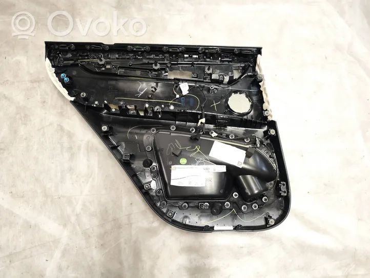 BMW X5 F15 Takaoven verhoilu 7292104