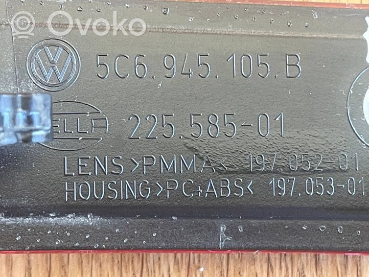 Volkswagen Jetta VI Takavalon heijastin 5C6945105B